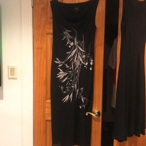 Sleeveless black dress with grey floral design